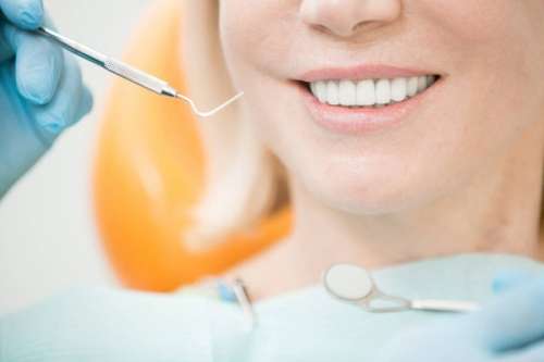 牙齿稀疏牙缝大怎么矫正，如何选择合适的矫正方式？